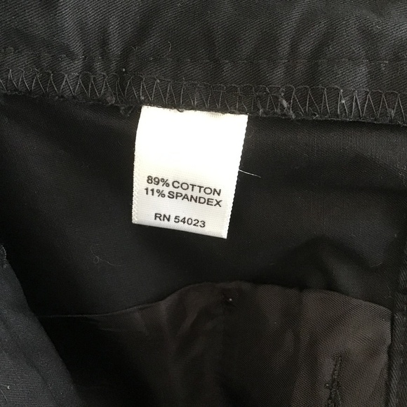 BANANA REPUBLIC SIZE 4 BLACK CAPRI PANTS - Picture 4 of 7